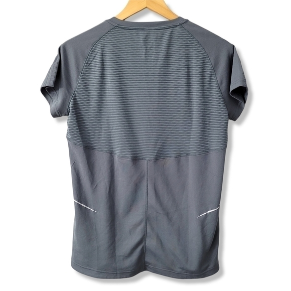 ADIDAS Athletic Top Size Large Grey - Picture 3 of 7